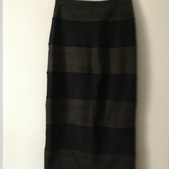 LULULEMON Yoga Over Olive Green + Black Striped Midi Skirt 6 - Picture 4 of 5